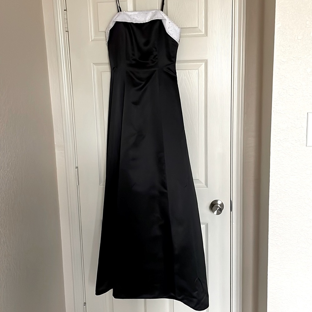 Nina Canacci satin bridesmaid/prom dress
